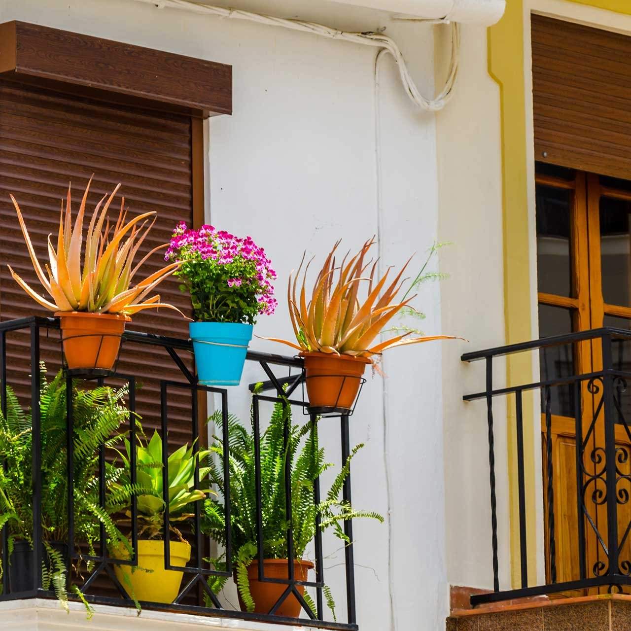 Best Balcony Railing Designs For Indian Homes