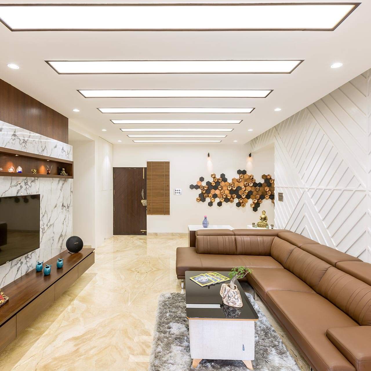 The Difference Between Interior Designer and  Decorator