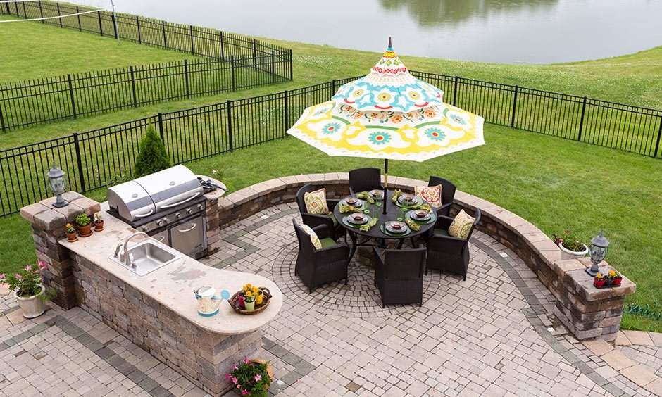 Outdoor Kitchen Design Ideas and Pictures For Your Home