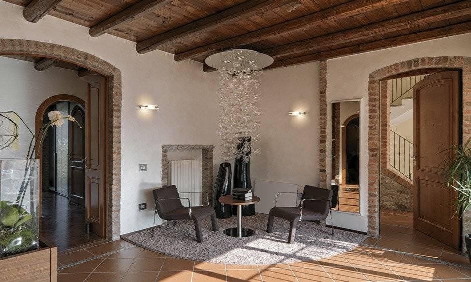 Reviving Retro: Terracotta Tile Design Guide for a Modern Home